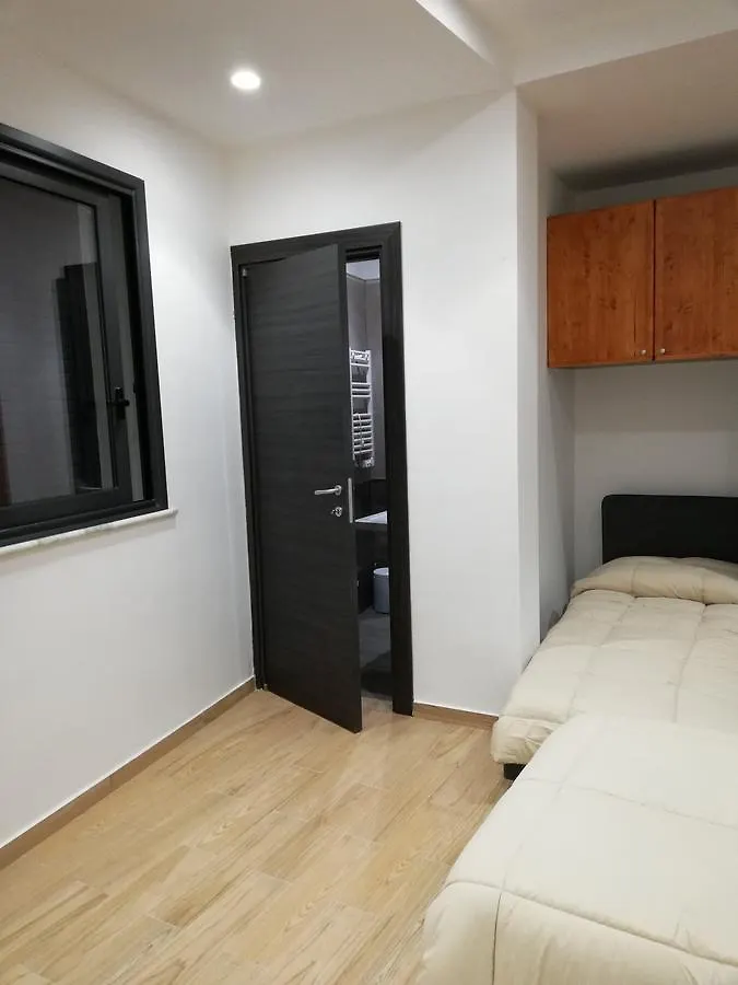B&B Controtempo Reggio Calabria 2*,